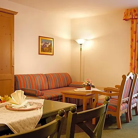 Hotel Kroneck Kirchberg in Tirol