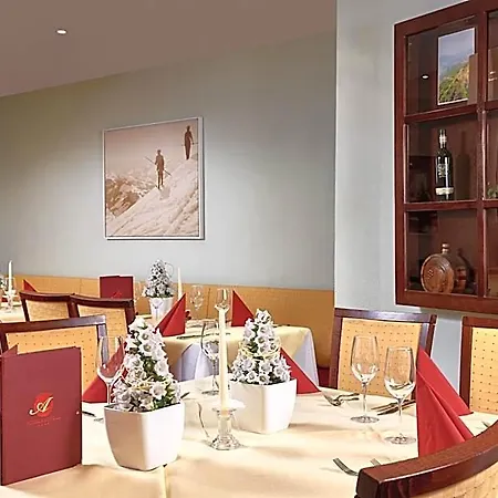 Kroneck Hotel